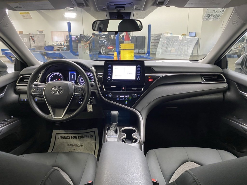 Used 2024 Toyota Camry LE image 39