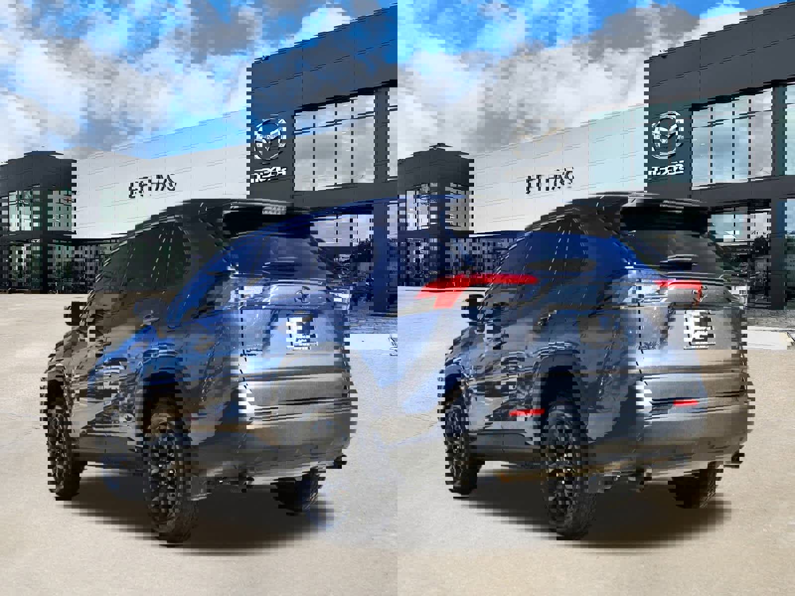 Used 2024 Toyota RAV4 LE image 2