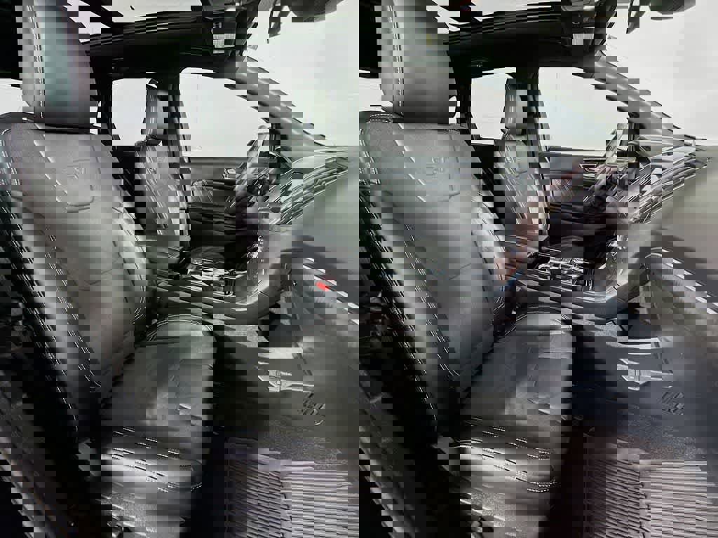 Used 2020 Ford Edge ST w/ Equipment Group 401A image 15