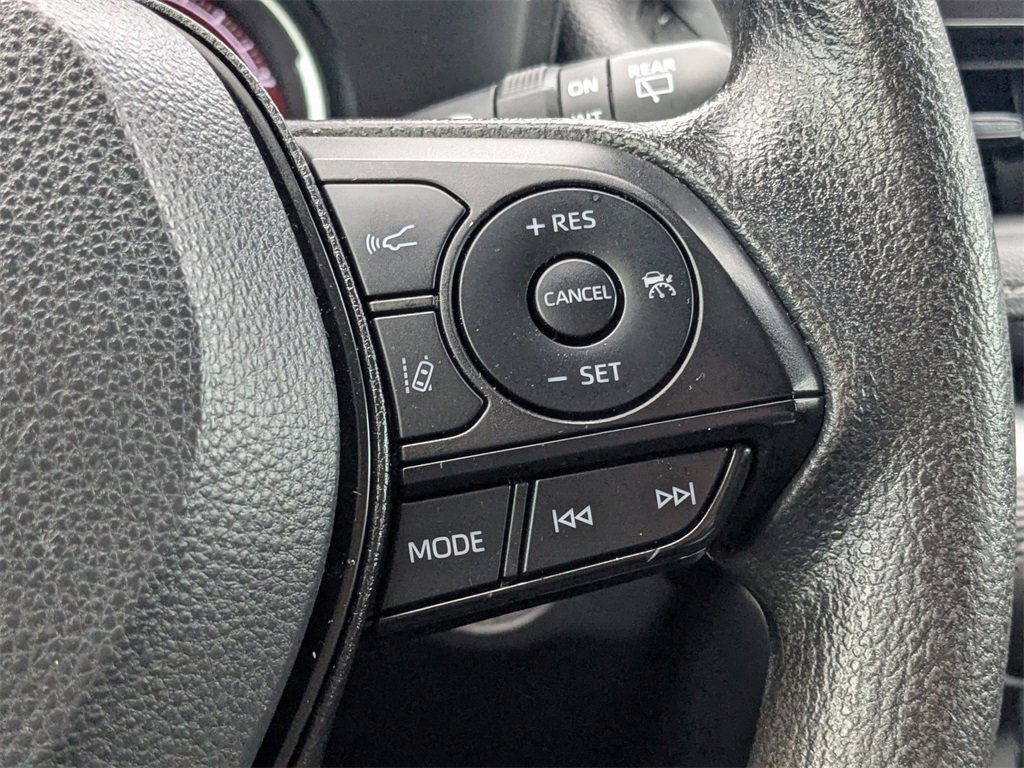 Used 2023 Toyota RAV4 XLE image 25