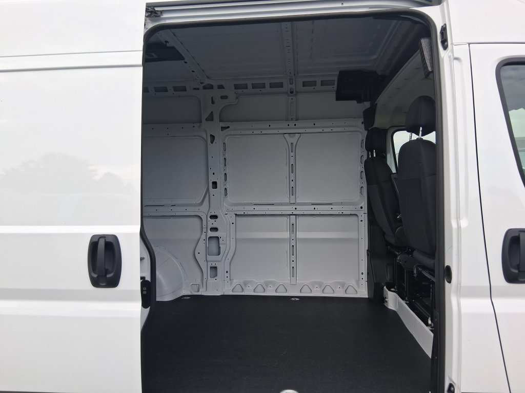 New 2026 RAM ProMaster 1500 w/ Convenience Group FWD image 22