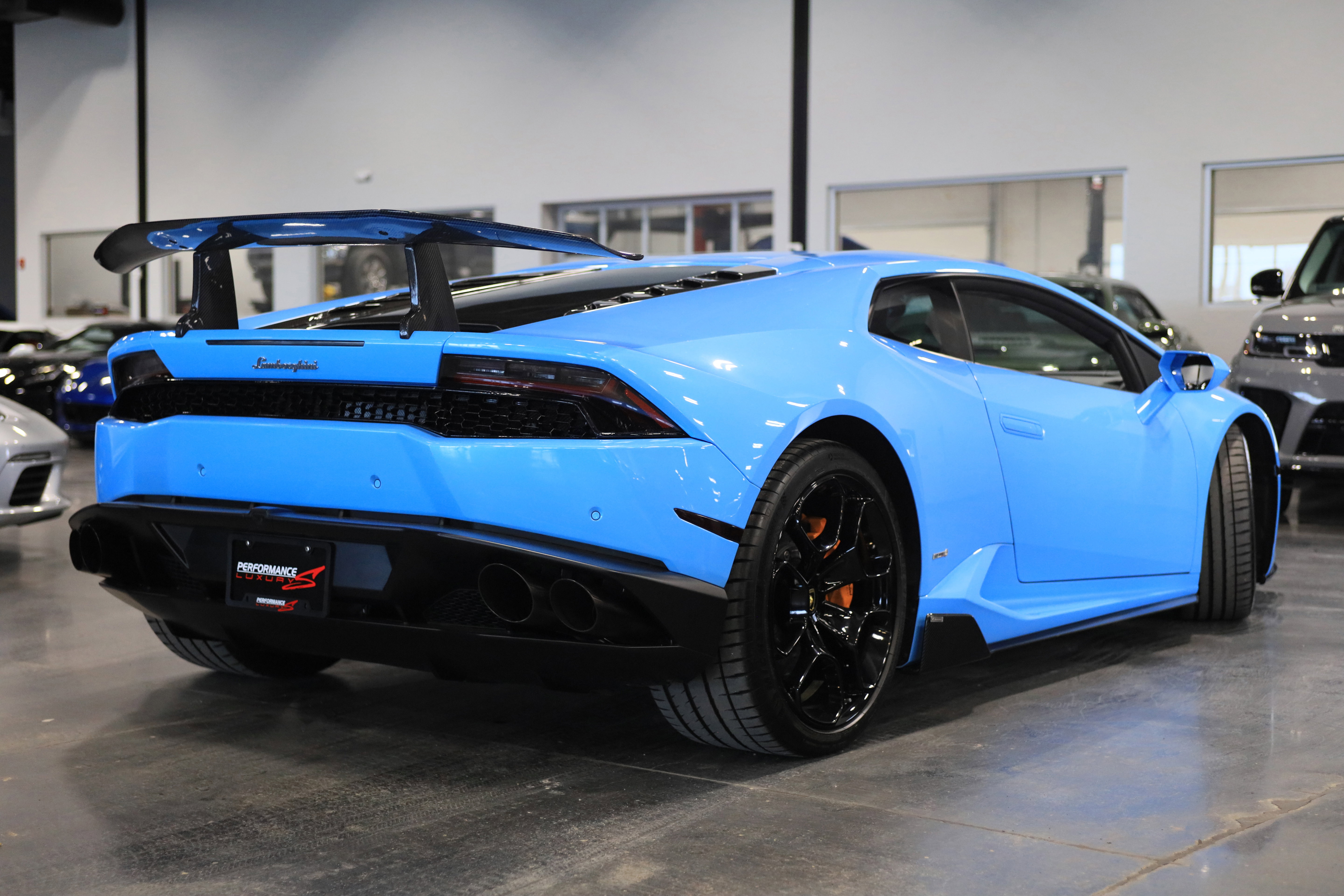 Used 2016 Lamborghini Huracan LP 610-4 image 6