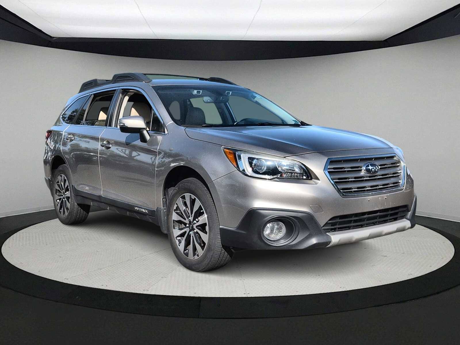 Used 2017 Subaru Outback 3.6R Limited AWD/4WD image 2