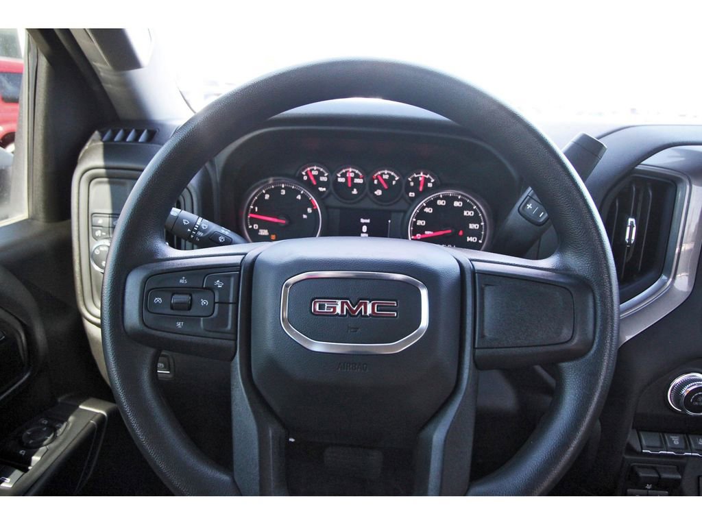 Used 2024 GMC Sierra 2500 Pro image 9