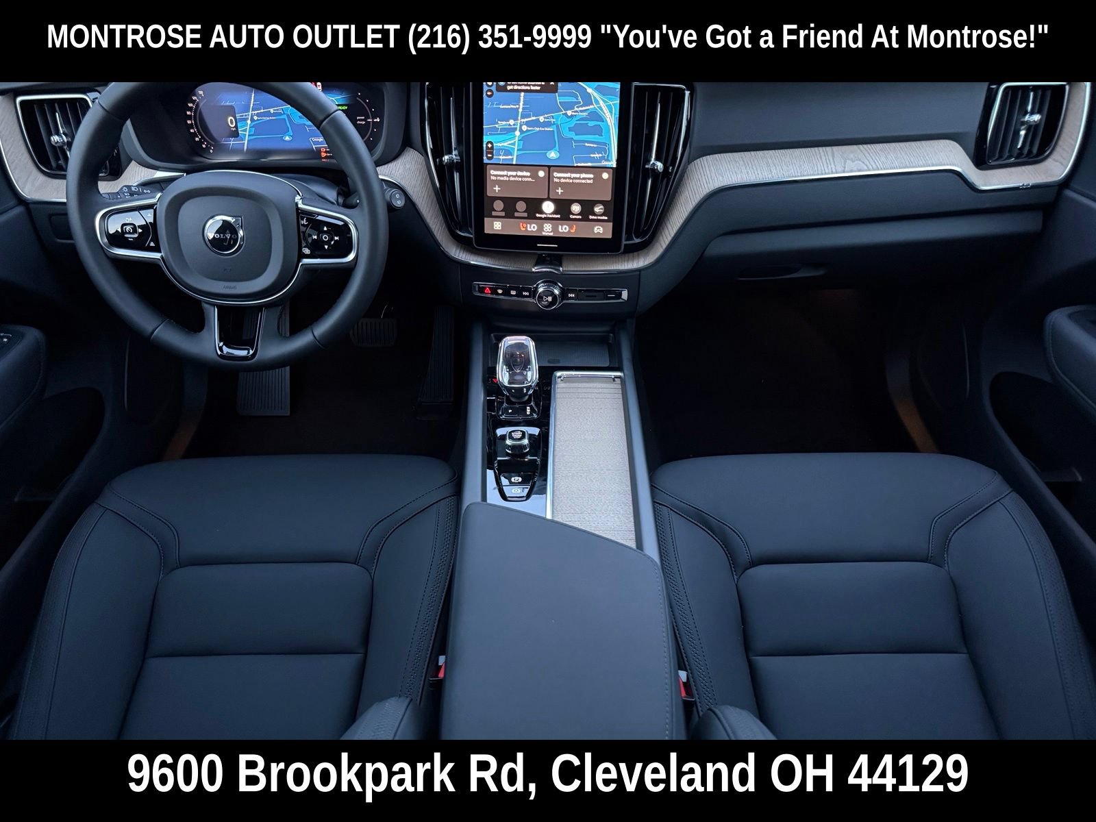New 2026 Volvo XC60 T8 Plus w/ Climate Package PRO AWD/4WD image 19