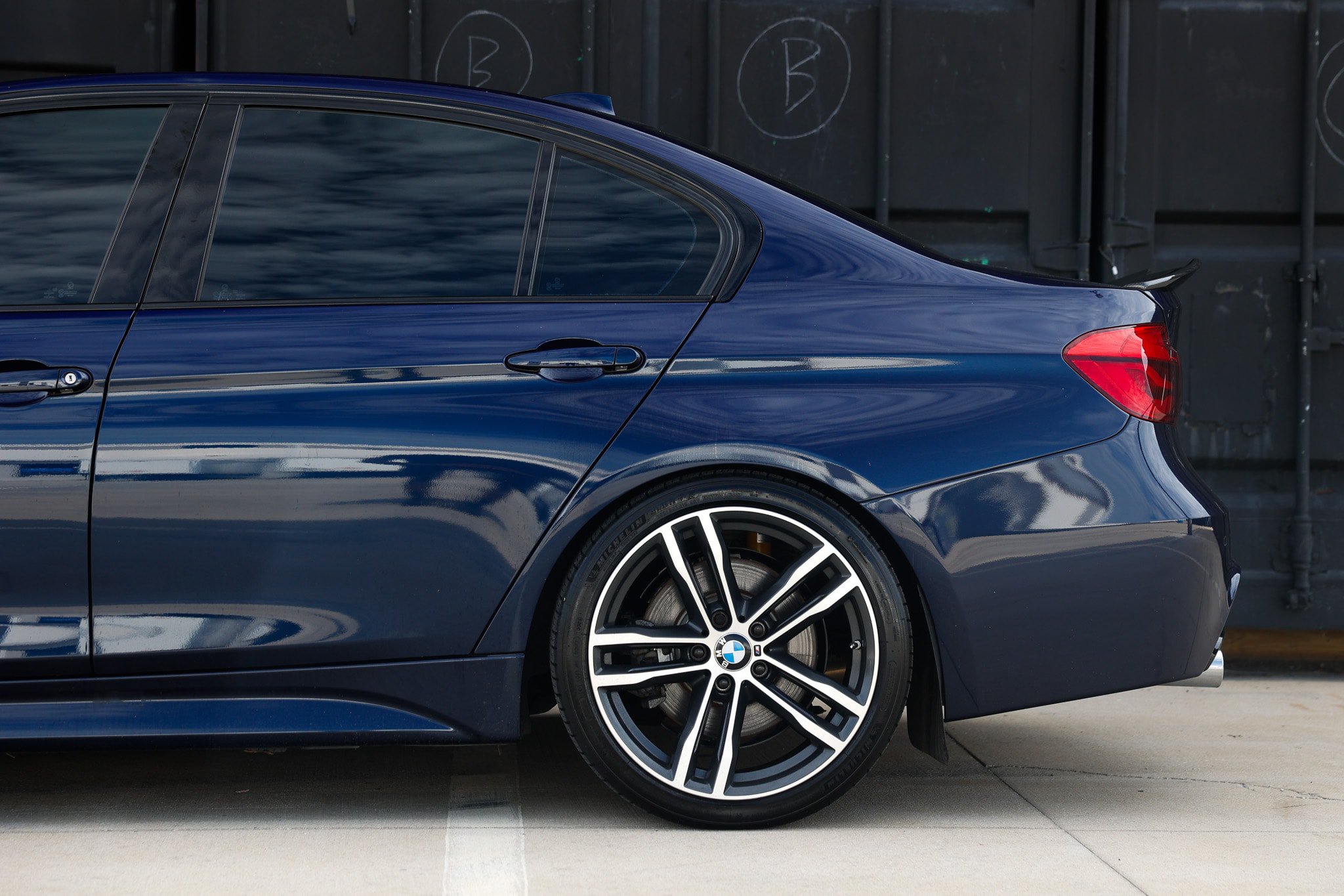 Used 2018 BMW 340i Sedan RWD image 28