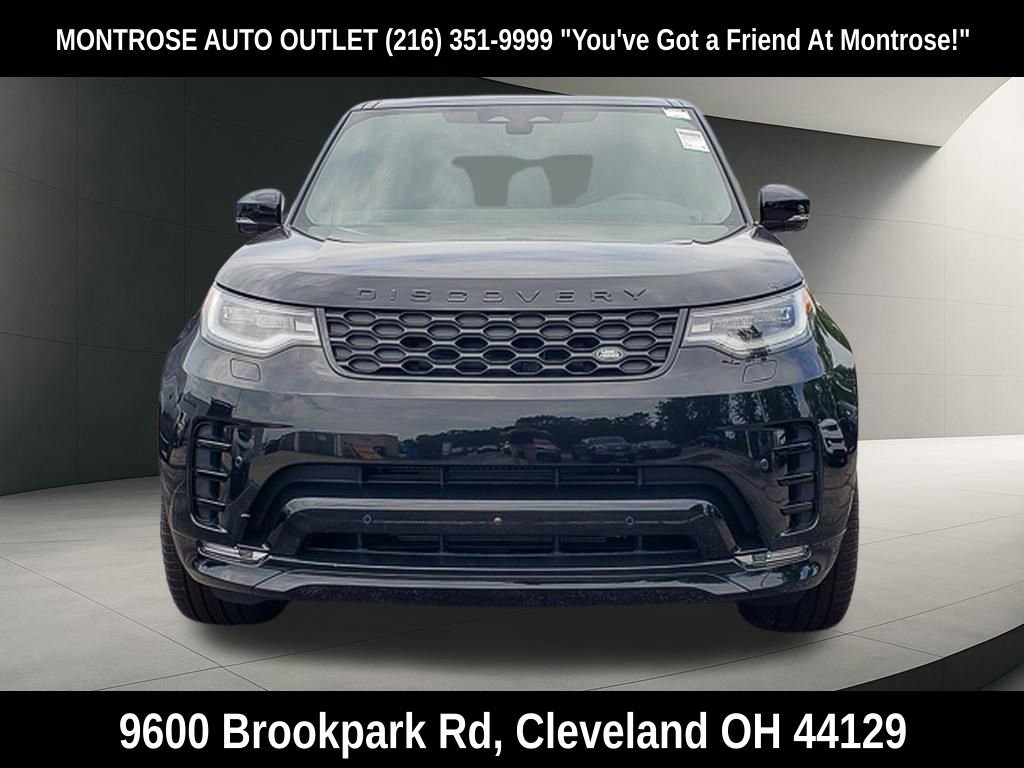 New 2025 Land Rover Discovery Dynamic SE AWD/4WD image 2