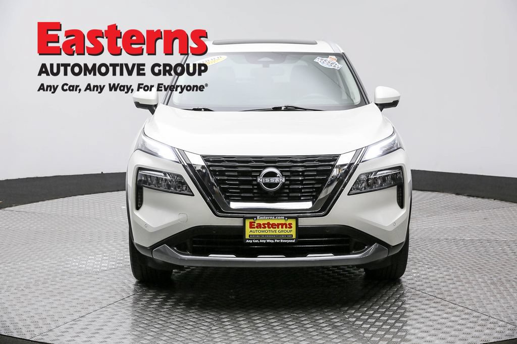 Used 2023 Nissan Rogue SL w/ SL Premium Package AWD/4WD image 3