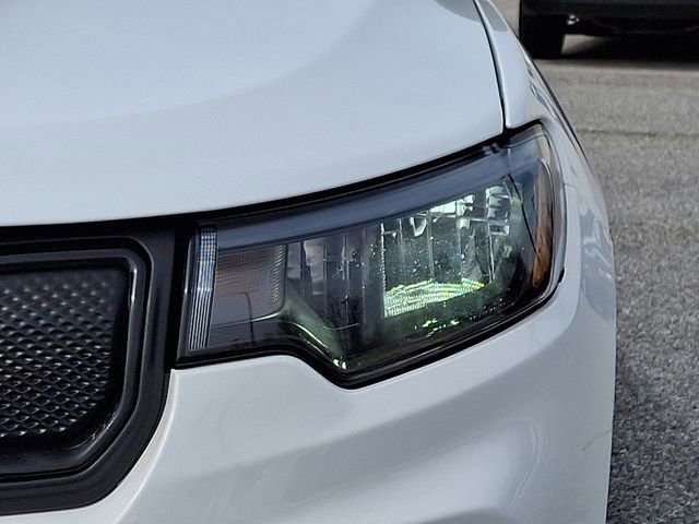 Used 2022 Jeep Compass Altitude w/ Convenience Group image 12