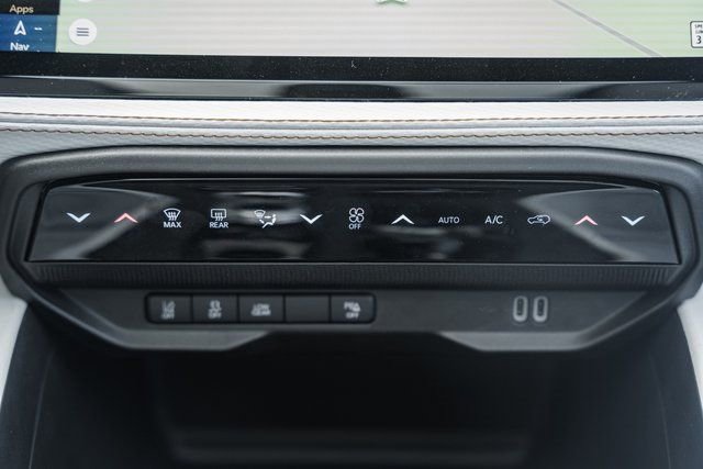 New 2026 Jeep Cherokee Overland image 31