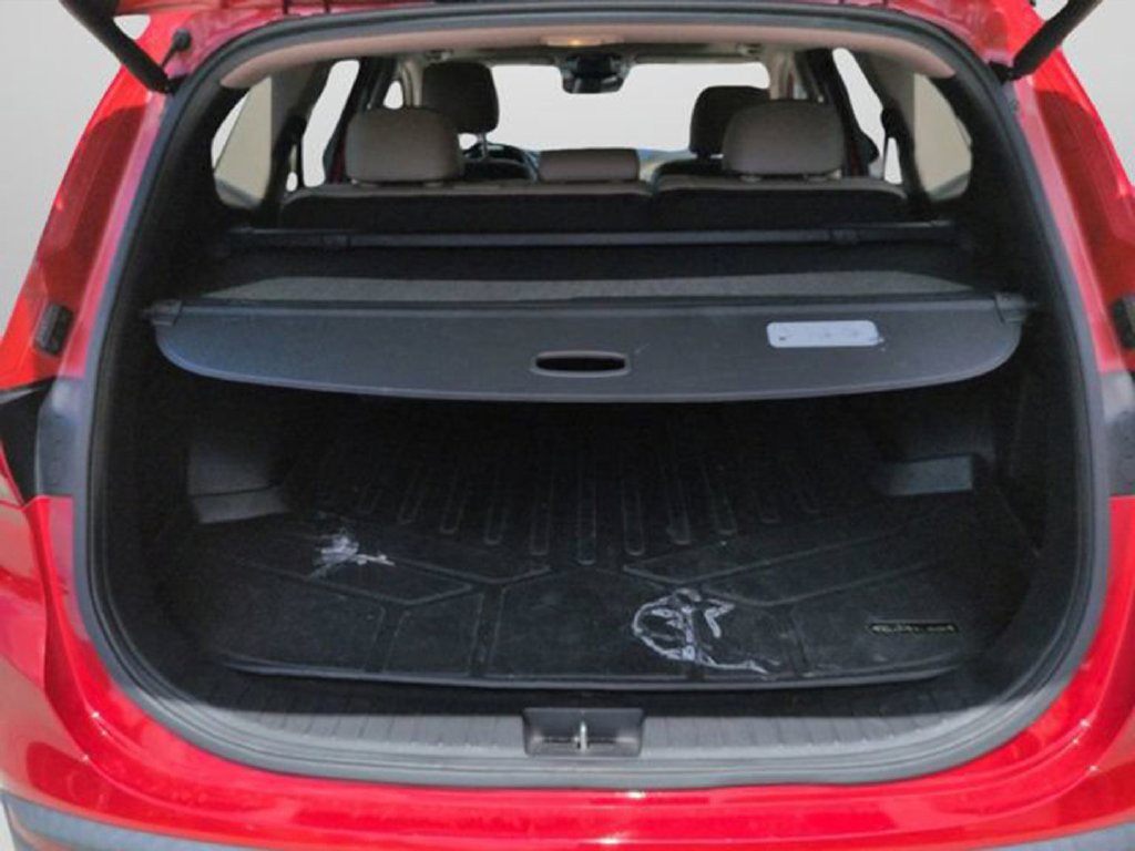 Used 2023 Hyundai Santa Fe Limited w/ Cargo Package AWD/4WD image 10