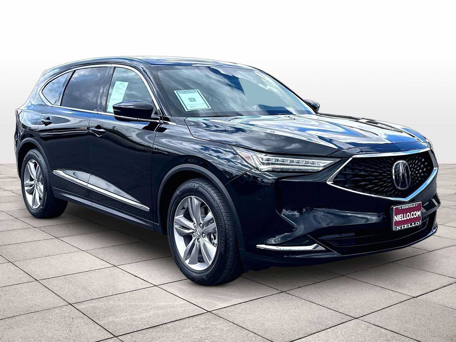 Used 2023 Acura MDX SH-AWD image 2