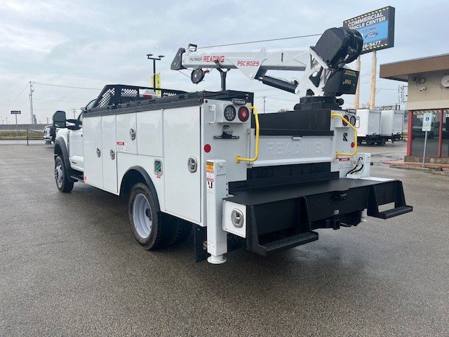 New 2024 Ford F550 4x4 Regular Cab Super Duty image 6