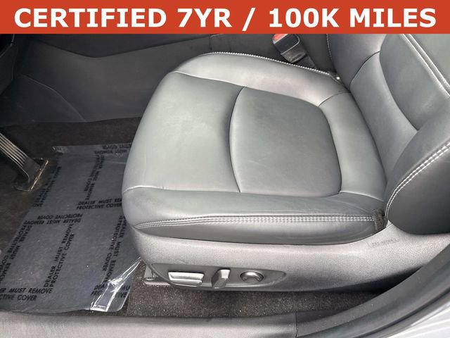 Used 2023 Toyota RAV4 XLE Premium AWD/4WD image 15