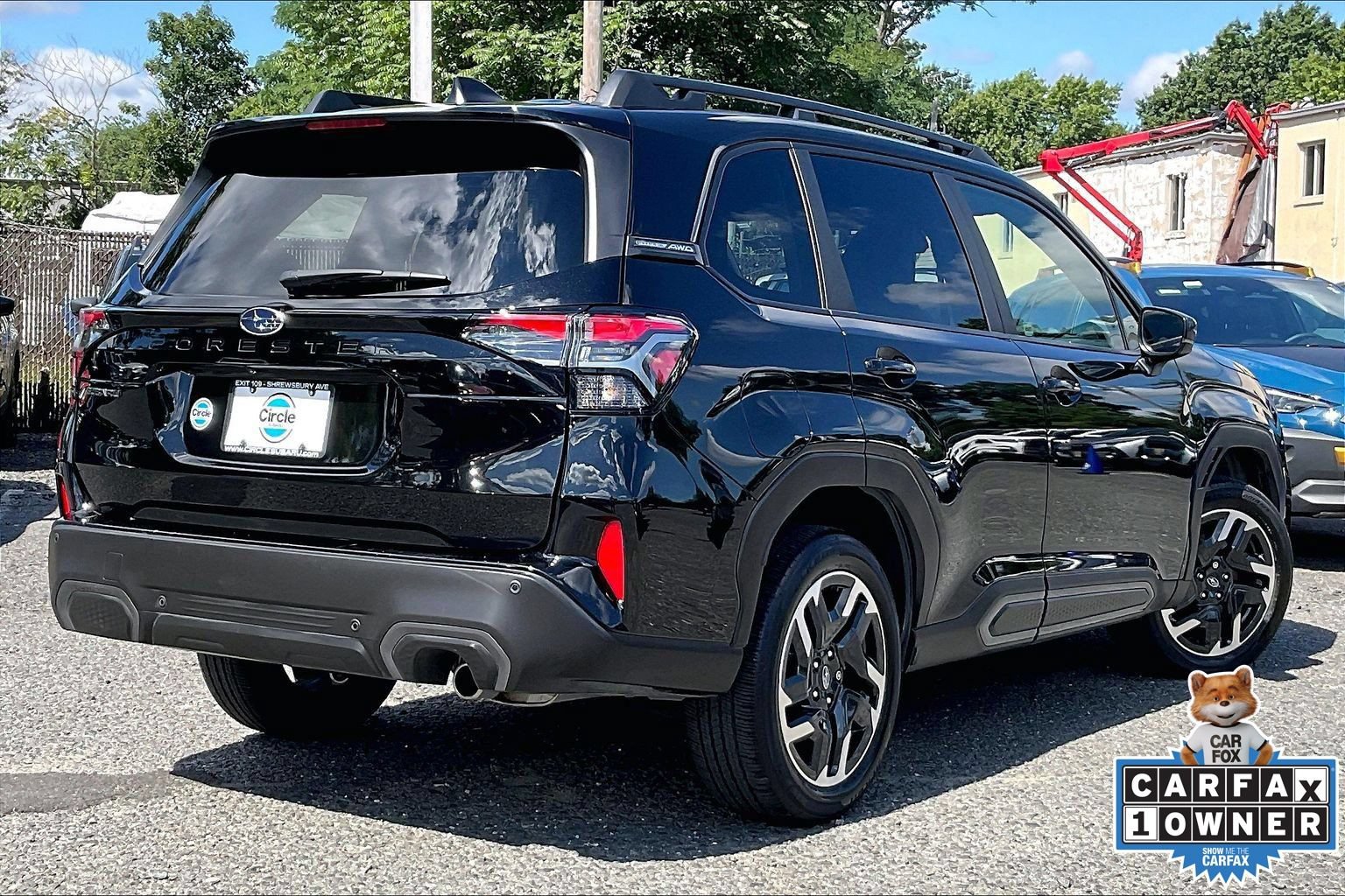 Used 2025 Subaru Forester Limited AWD/4WD image 12