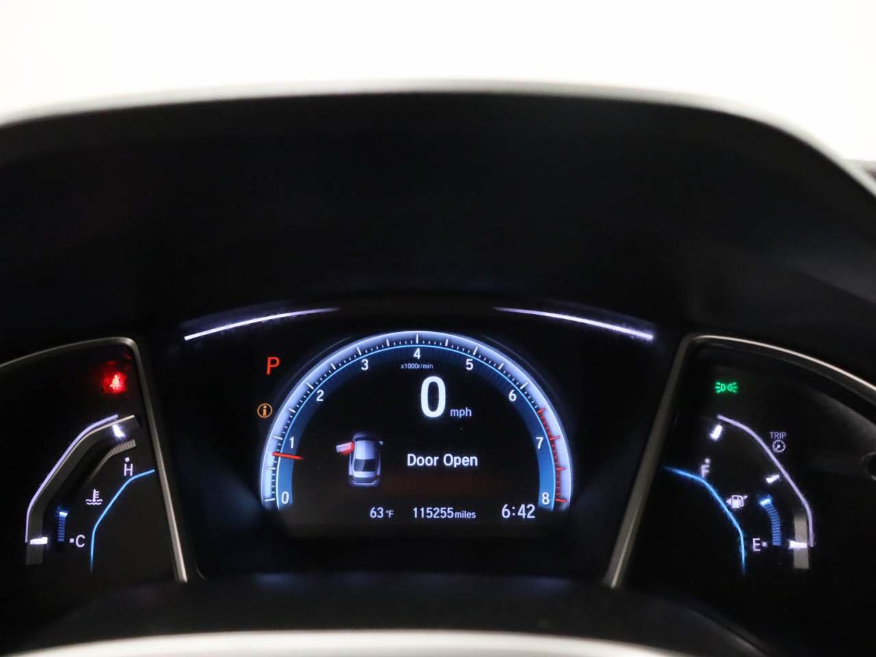 Used 2018 Honda Civic EX-T image 7