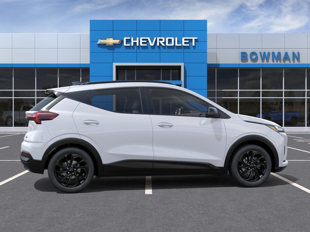 New 2027 Chevrolet Bolt RS w/ Technology Package FWD image 5