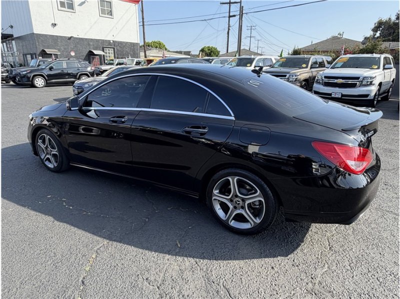 Used 2018 Mercedes-Benz CLA 250 image 57