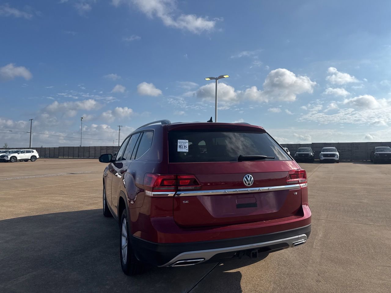 Used 2019 Volkswagen Atlas SE w/ Towing Package FWD image 16
