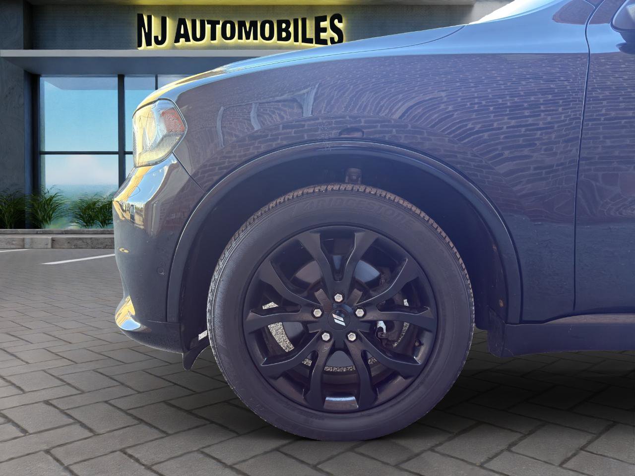 Used 2019 Dodge Durango R/T w/ Technology Group AWD/4WD image 22