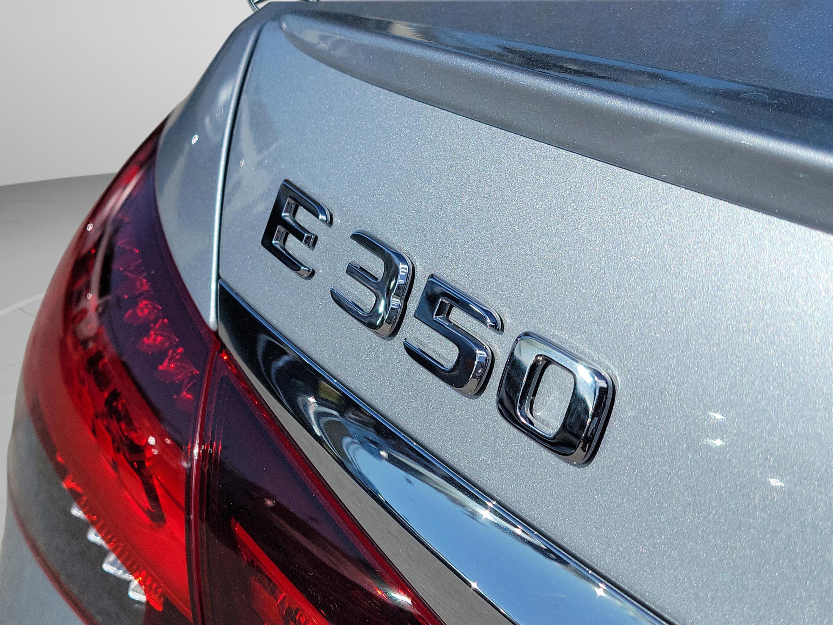 Certified 2022 Mercedes-Benz E 350 4MATIC Sedan image 34