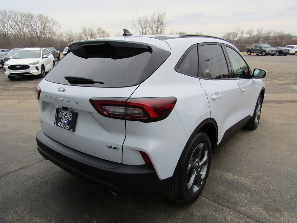Used 2025 Ford Escape ST-Line Select w/ Tech Pack #1 image 7
