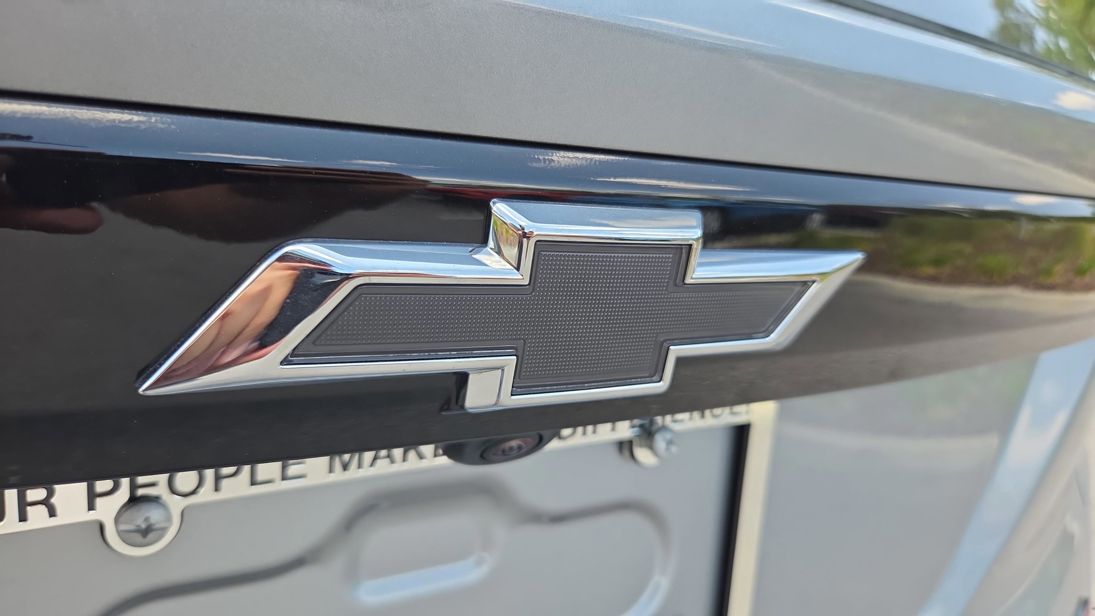 New 2027 Chevrolet Bolt RS w/ LPO, All-Weather Package FWD image 29