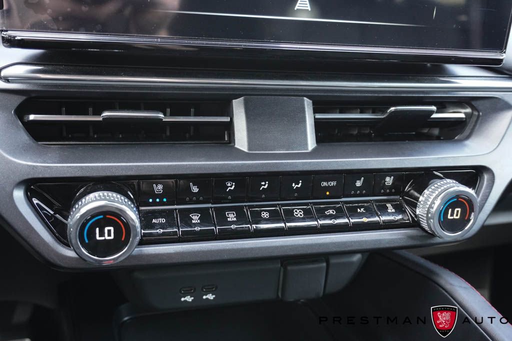 Used 2024 Acura ZDX A-Spec image 38