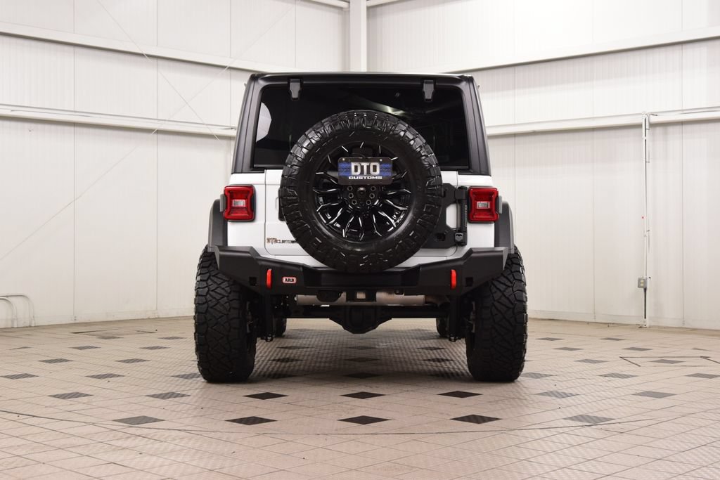 Used 2026 Jeep Wrangler Unlimited Rubicon AWD/4WD image 7