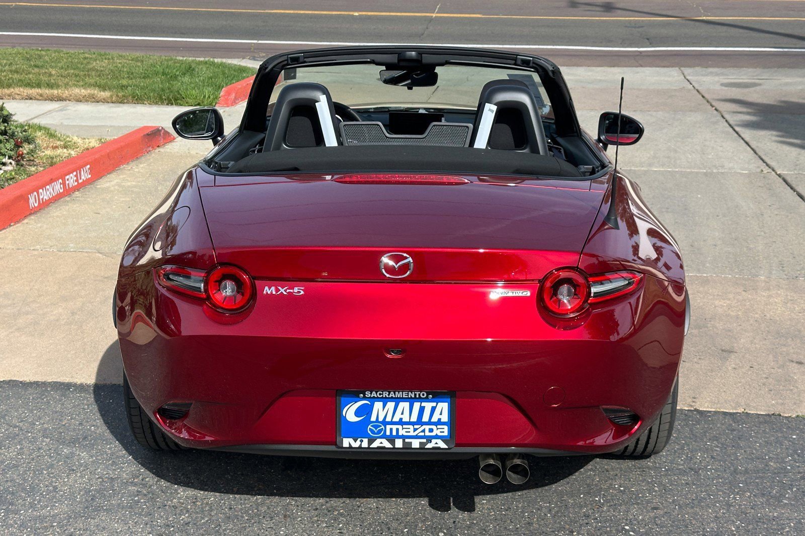 New 2026 MAZDA MX-5 Miata Sport RWD image 7