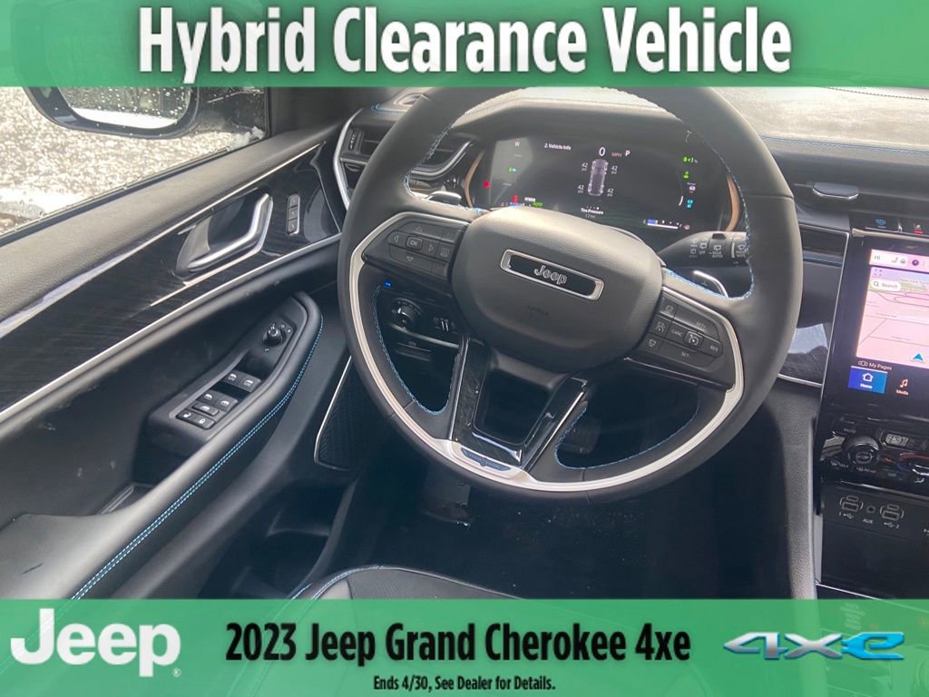 New 2023 Jeep Grand Cherokee Trailhawk image 18