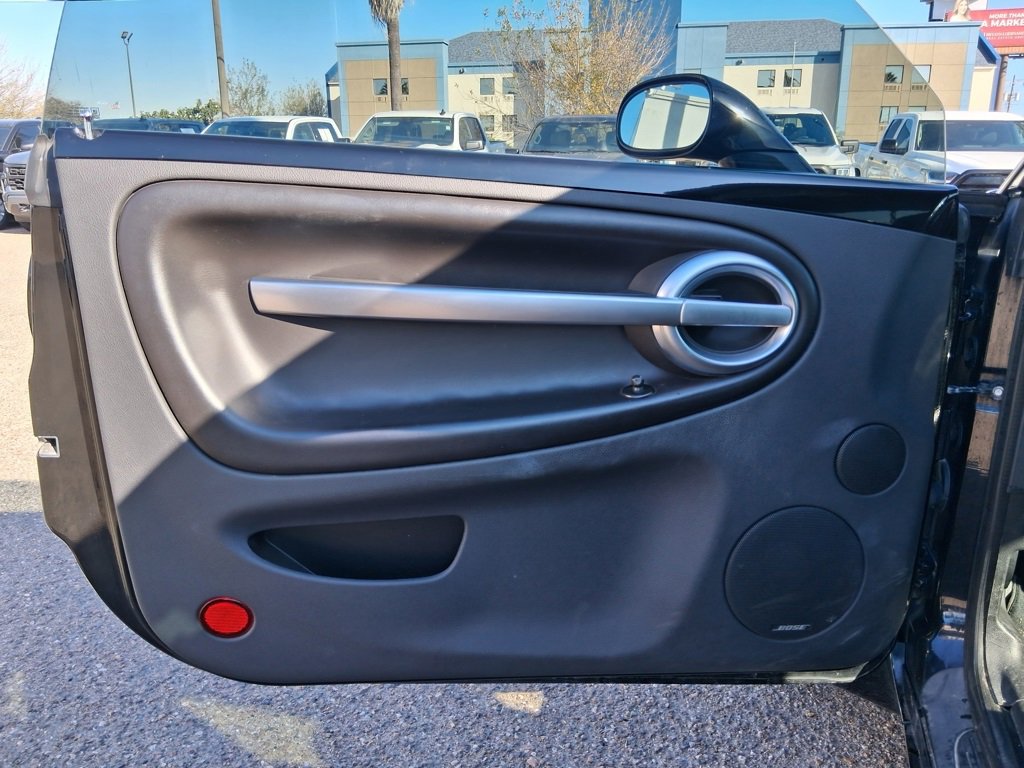 Used 2005 Chevrolet SSR Base w/ Preferred Equipment Group image 15