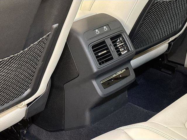 Certified 2025 Audi Q5 Premium w/ Convenience Package image 17