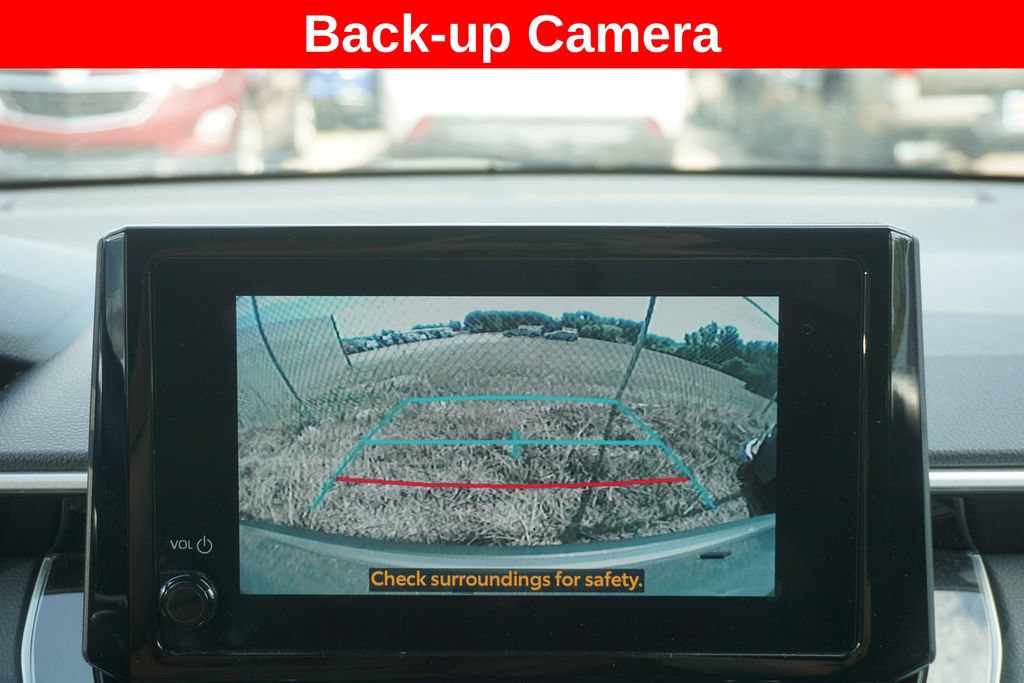 Certified 2025 Toyota Corolla Cross LE FWD image 6
