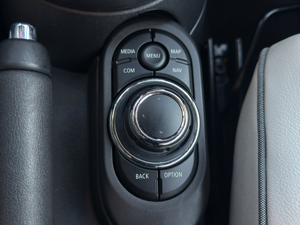 Used 2024 MINI Cooper S image 43