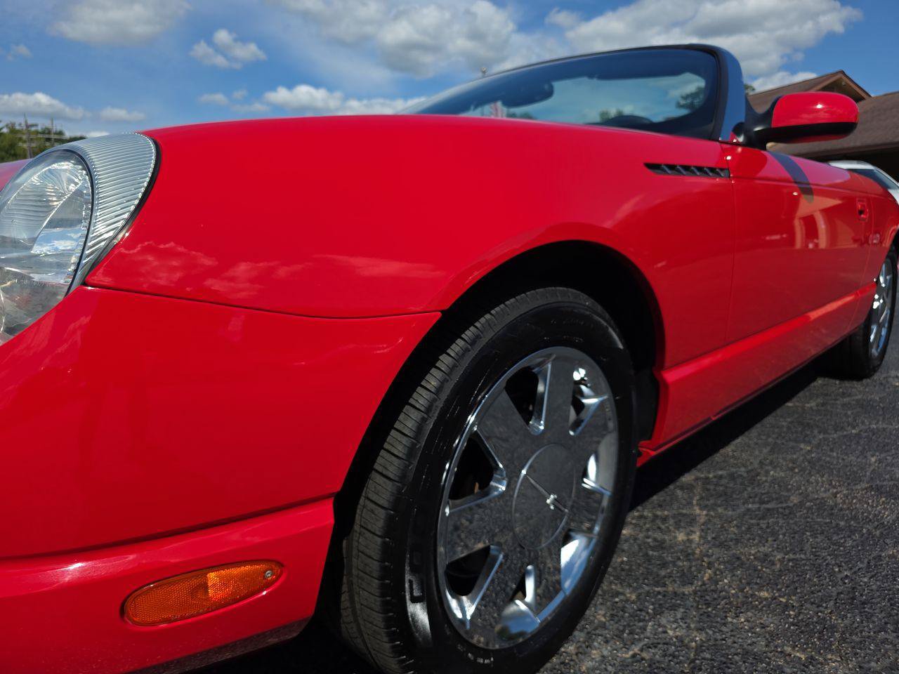Used 2002 Ford Thunderbird RWD image 31