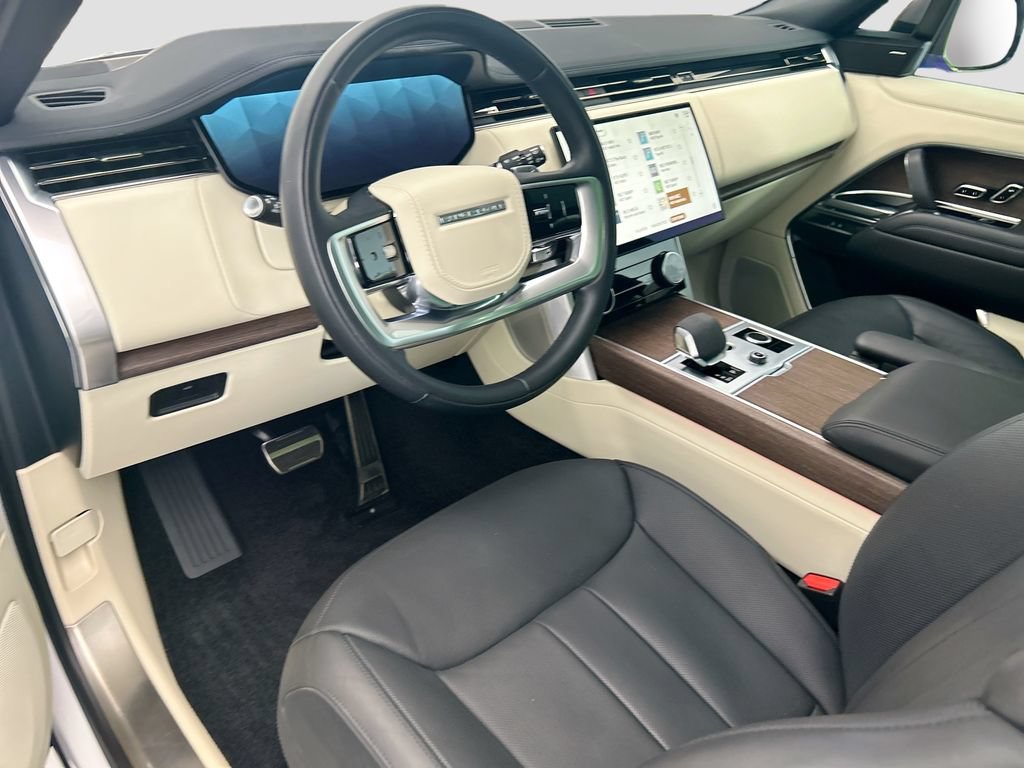 Used 2023 Land Rover Range Rover SE AWD/4WD image 9