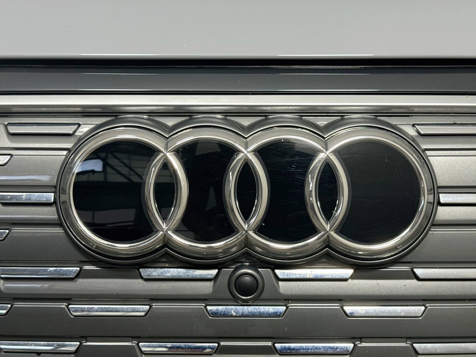 Certified 2023 Audi Q4 e-tron Premium Plus w/ Premium Plus AWD/4WD image 31