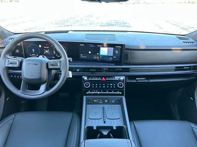 New 2025 Hyundai Santa Fe Calligraphy image 10