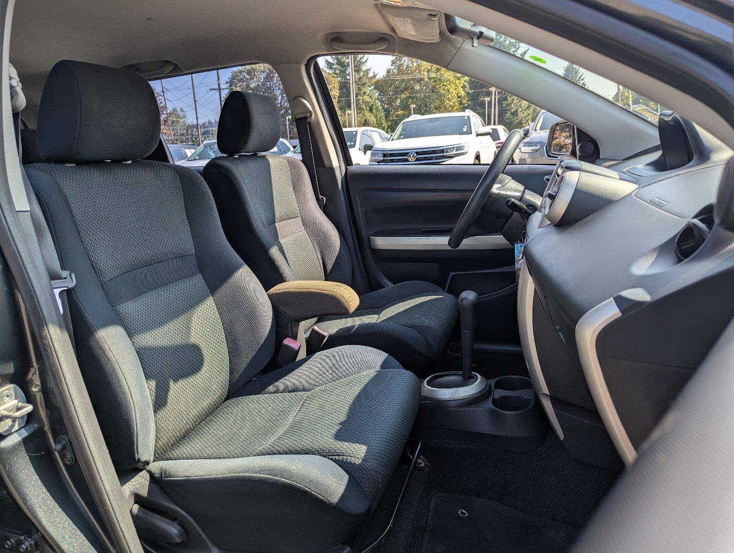 Used 2006 Scion xA FWD image 28