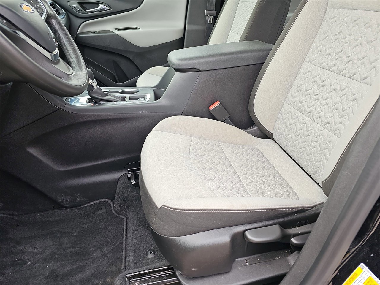 Used 2024 Chevrolet Equinox LS image 19