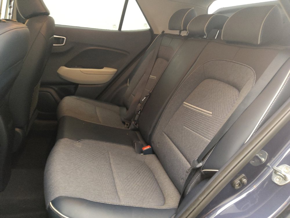 Used 2021 Hyundai Venue w/ Cargo Package FWD image 18