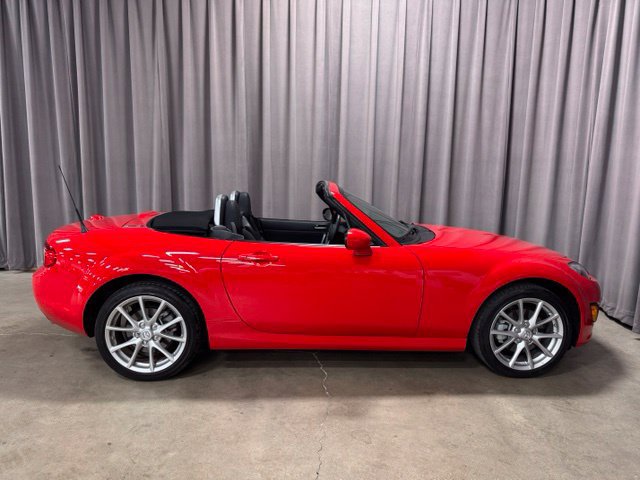 Used 2012 MAZDA MX-5 Miata Grand Touring w/ Premium Pkg RWD image 6