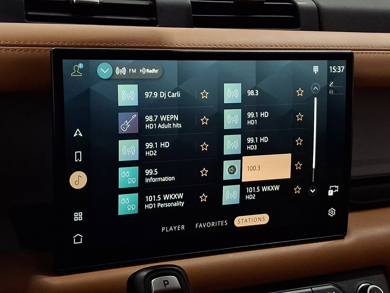 Certified 2023 Land Rover Defender 130 First Edition image 17