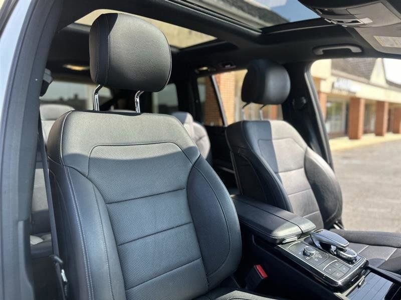 Used 2017 Mercedes-Benz GLS 550 4MATIC image 15