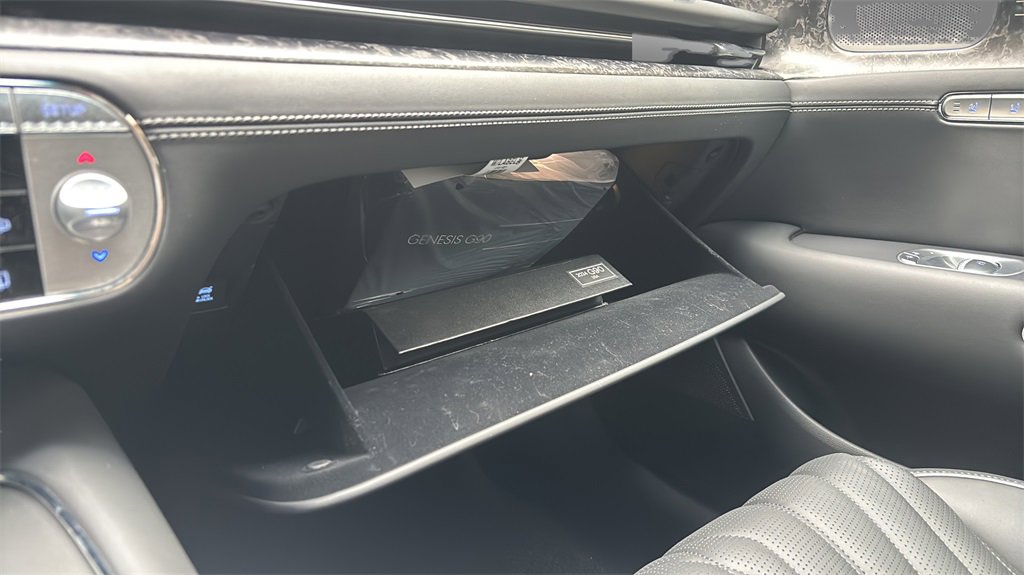 Used 2024 Genesis G90 3.5T image 30
