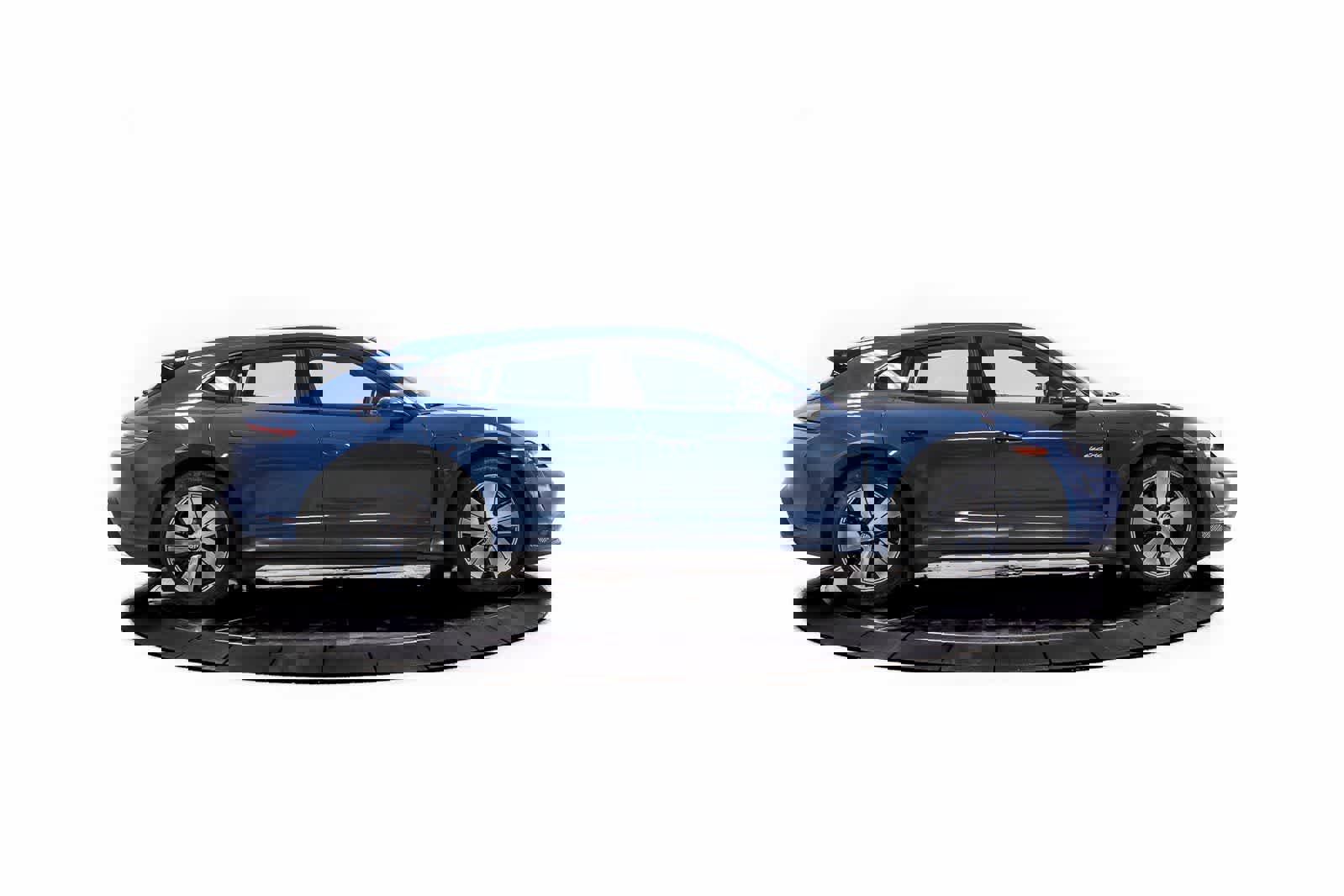 Certified 2023 Porsche Taycan 4 Cross Turismo image 8