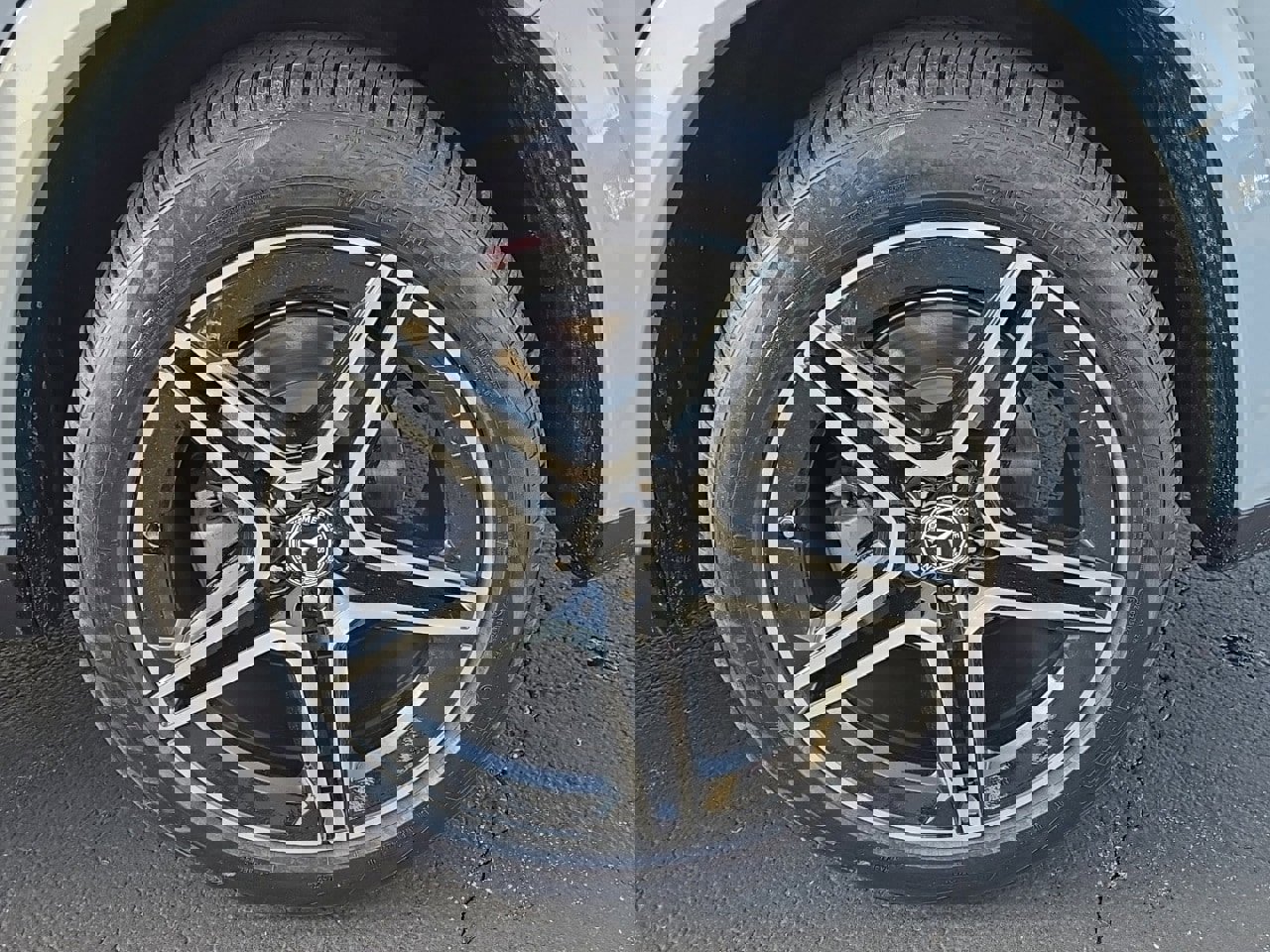 New 2026 Mercedes-Benz GLS 450 4MATIC image 10