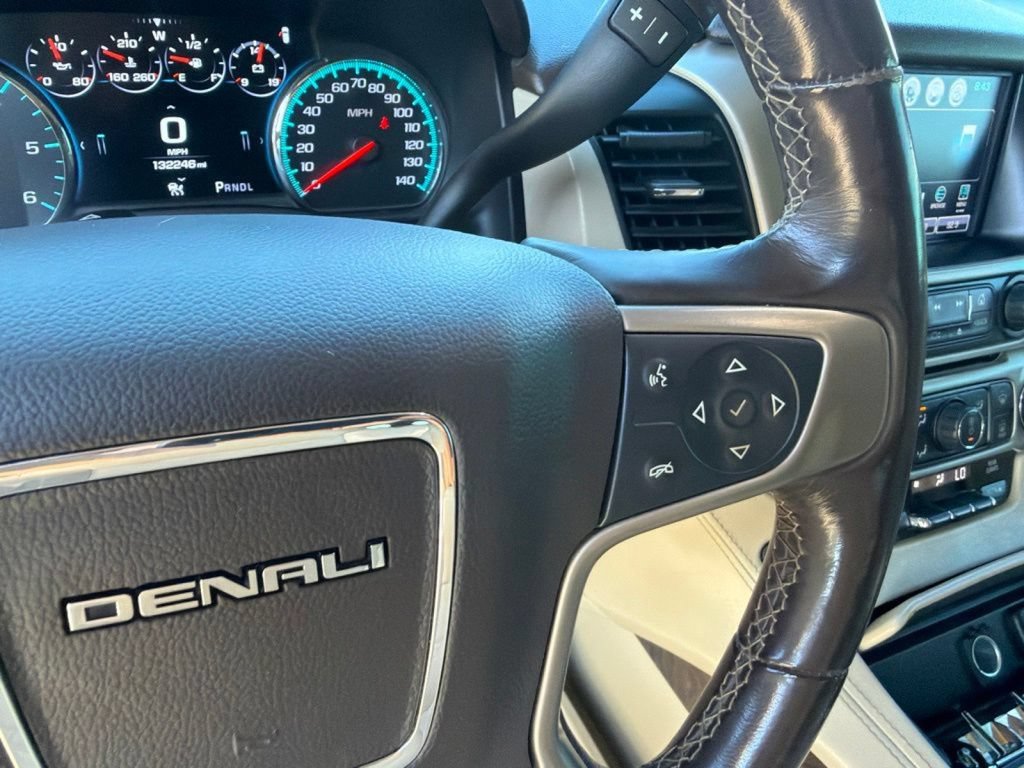 Used 2018 GMC Yukon Denali w/ Denali Ultimate Package AWD/4WD image 21