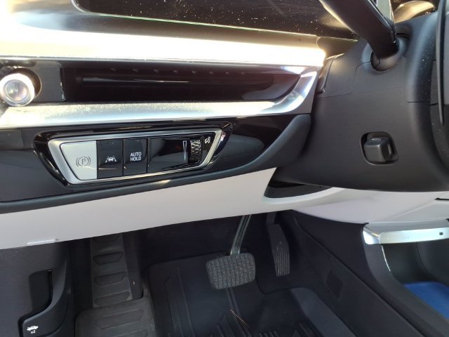 Used 2024 Cadillac Lyriq Luxury AWD/4WD image 28
